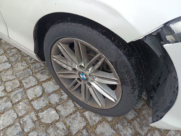 BMW 116d · Ano 2015