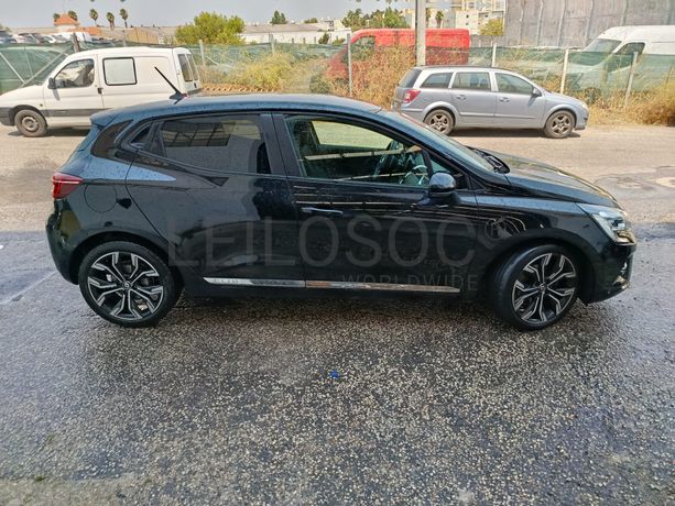 Renault Clio · Ano 2020