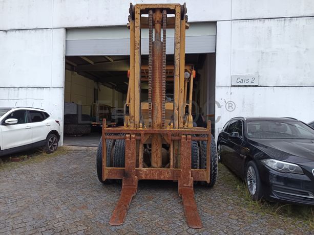 Empilhador Toyota · Porta Contentores