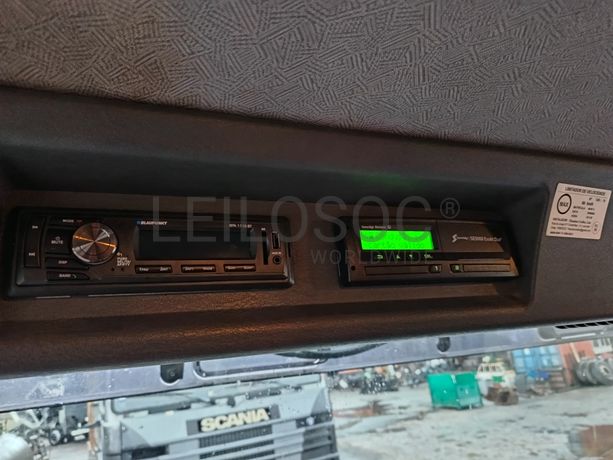 Scania P94B (4x2) 230 · Ano 2002