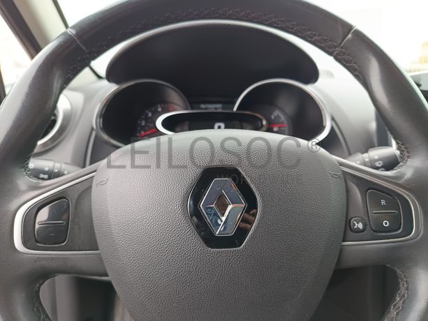 Renault Clio · Ano 2018