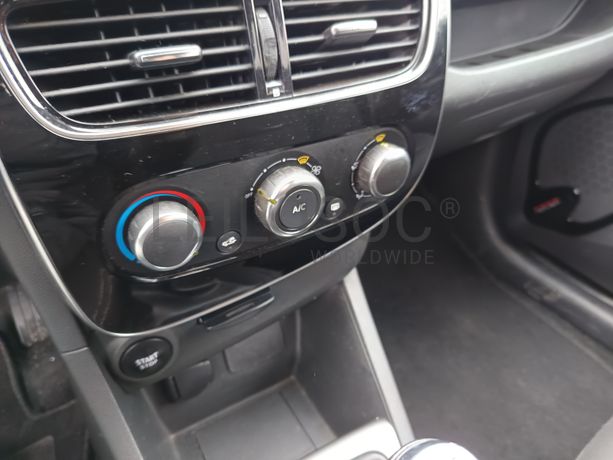 Renault Clio · Ano 2018