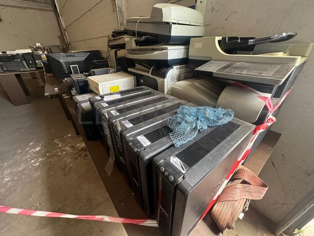 Equipamentos Informáticos