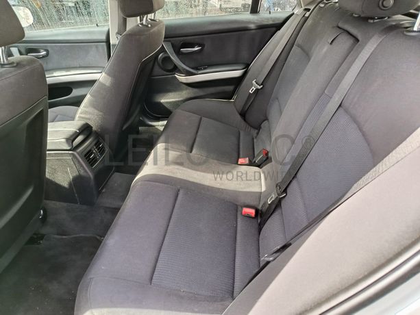 BMW 318 D · Ano 2010