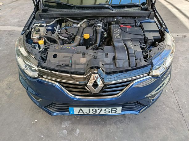 Renault Mégane IV Sport Tourer · Ano 2017