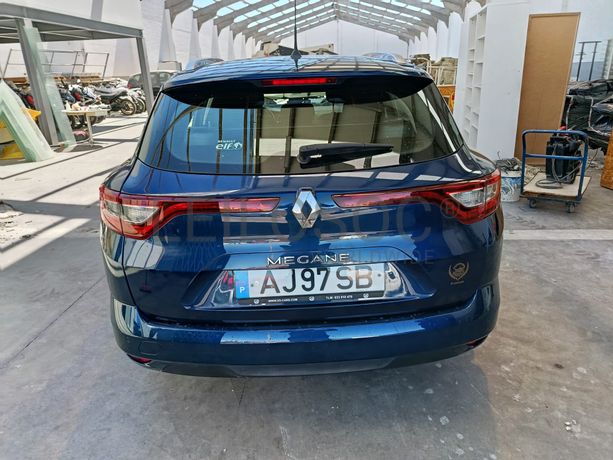 Renault Mégane IV Sport Tourer · Ano 2017