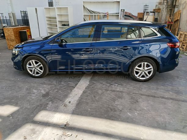 Renault Mégane IV Sport Tourer · Ano 2017