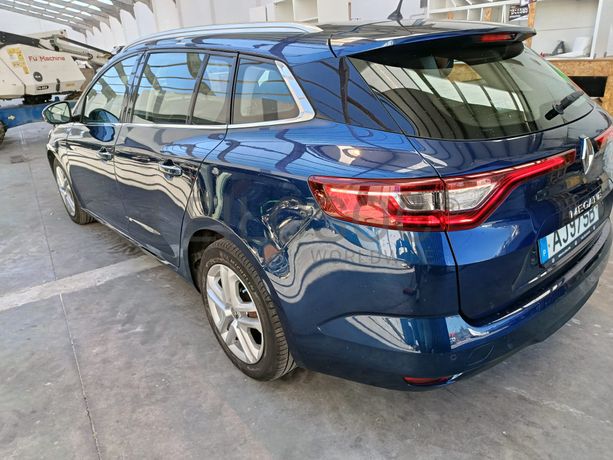 Renault Mégane IV Sport Tourer · Ano 2017