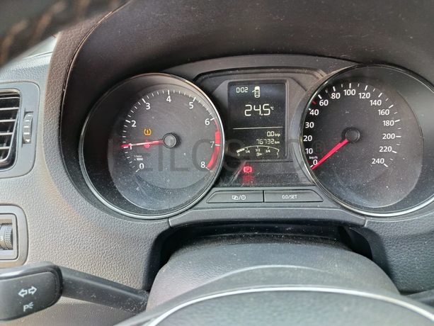 Volkswagen Polo · Ano 2016