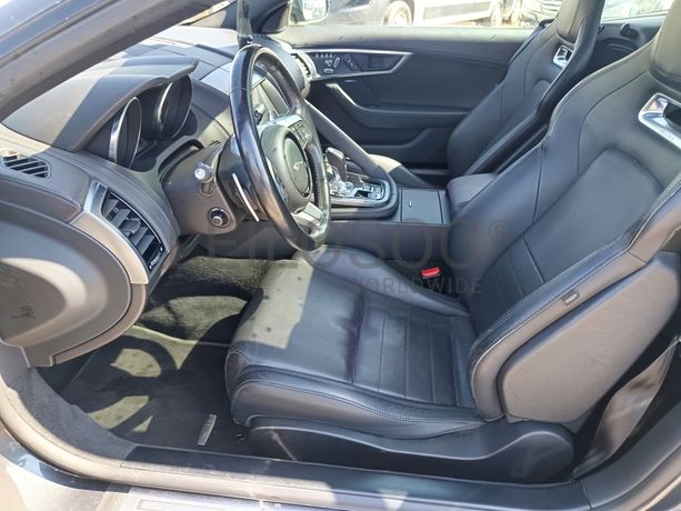 Jaguar F-Type R-Dynamic · Ano 2019