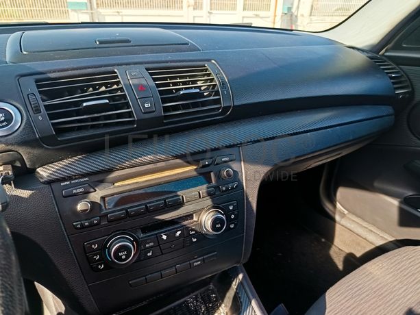 BMW 118d · Ano 2010