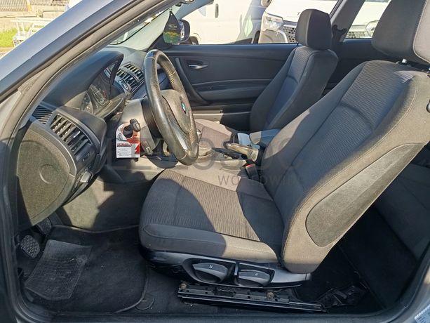 BMW 118d · Ano 2010
