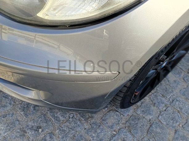 BMW 118d · Ano 2010