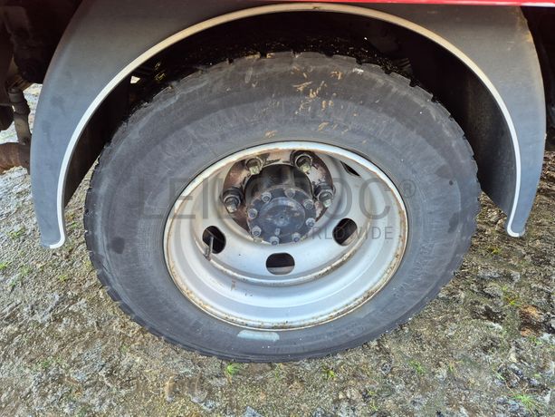 Mitsubishi Canter Fuso 7C18 · Ano 2012