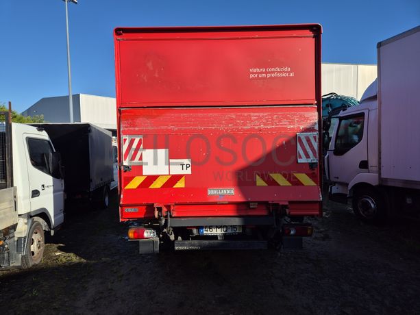 Mitsubishi Canter Fuso 7C18 · Ano 2012