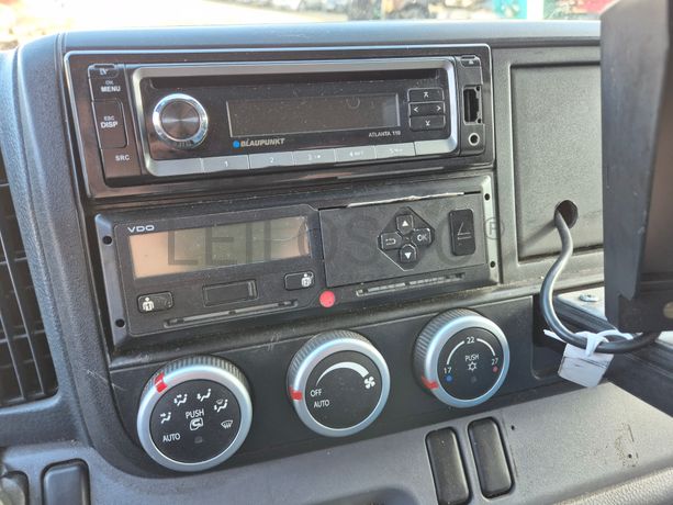 Mitsubishi Canter Fuso 7C18 · Ano 2012