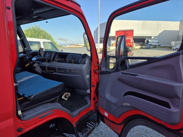 Mitsubishi Canter Fuso 7C18 · Ano 2012