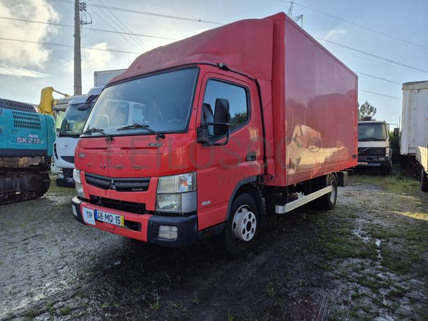 Mitsubishi Canter Fuso 7C18 · Ano 2012