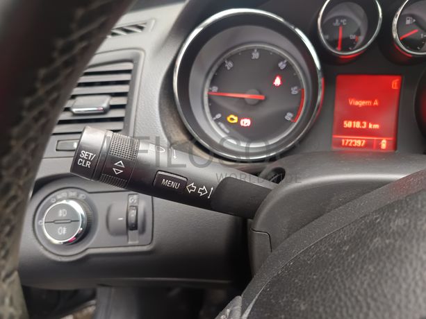 Opel Insignia · Ano 2009