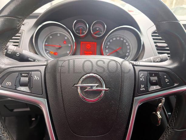 Opel Insignia · Ano 2009