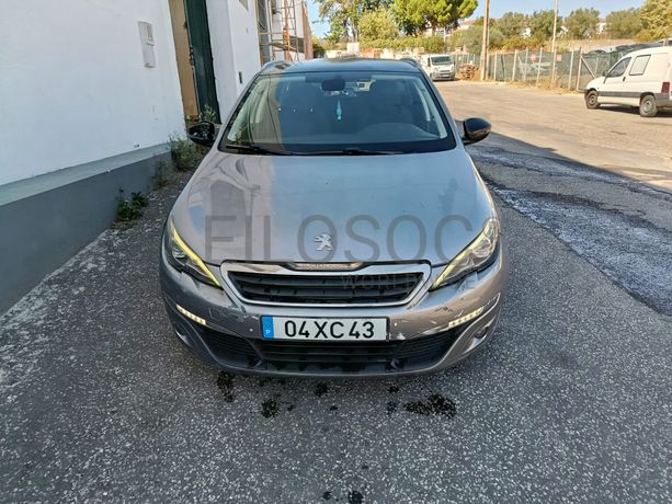Peugeot 308 · Ano 2015