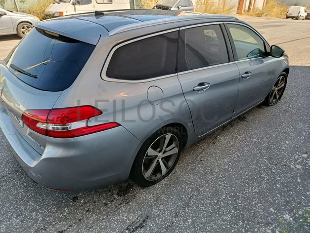 Peugeot 308 · Ano 2015
