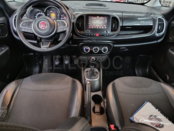 Fiat 500L · Ano 2019