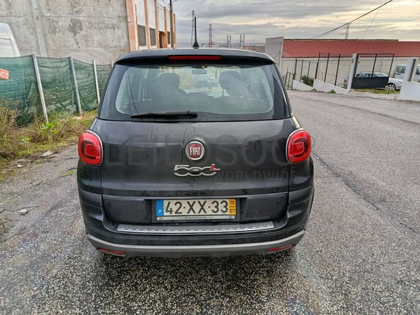 Fiat 500L · Ano 2019