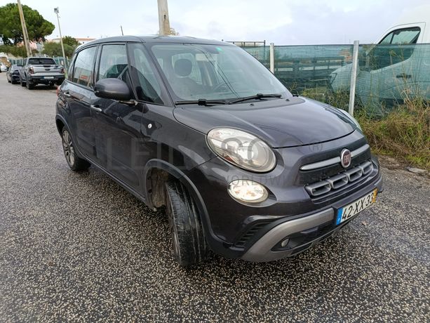 Fiat 500L · Ano 2019