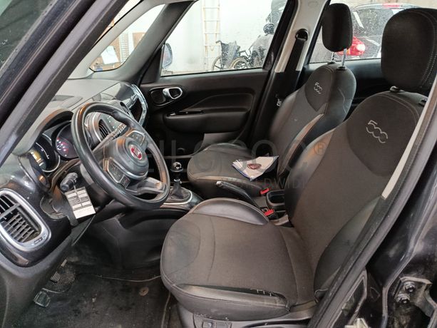 Fiat 500L · Ano 2019