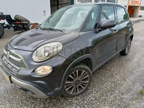 Fiat 500L · Ano 2019