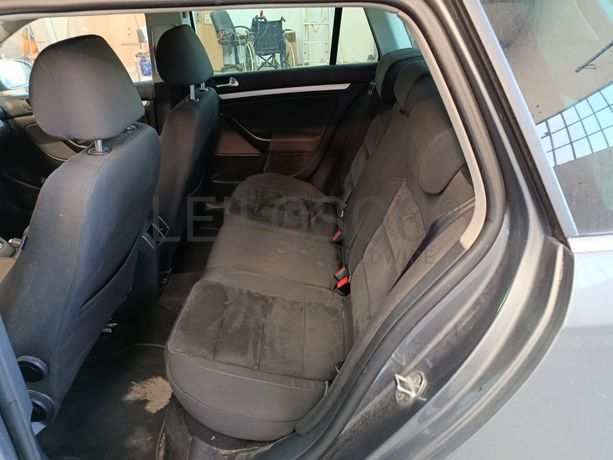 Volkswagen Golf · Ano 2010