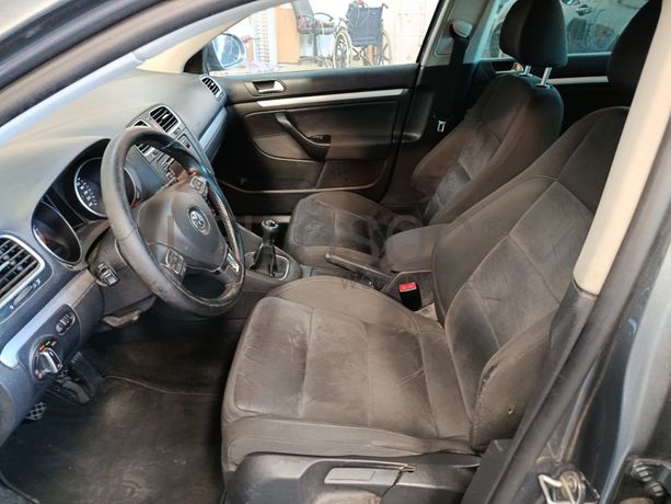 Volkswagen Golf · Ano 2010