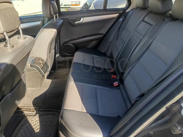 Mercedes-Benz C220 · Ano 2012