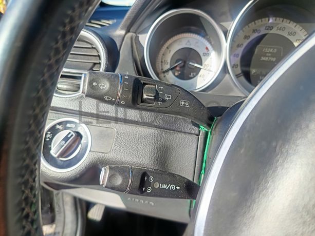 Mercedes-Benz C220 · Ano 2012