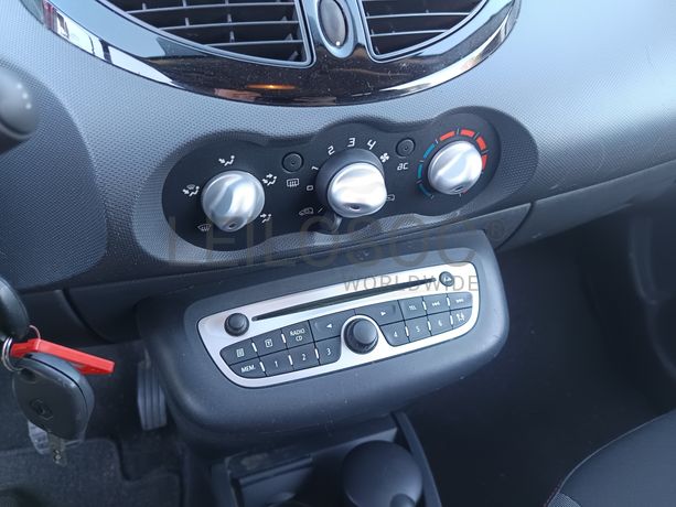 Renault Twingo 1.2 16V · Ano 2012