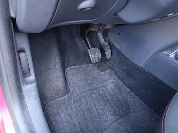 Renault Twingo 1.2 16V · Ano 2012