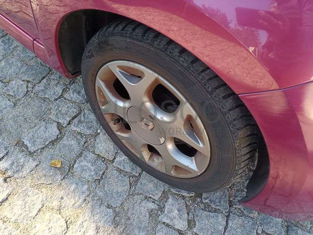 Renault Twingo 1.2 16V · Ano 2012