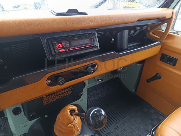 Land Rover Defender TDI 90 · Ano 1994