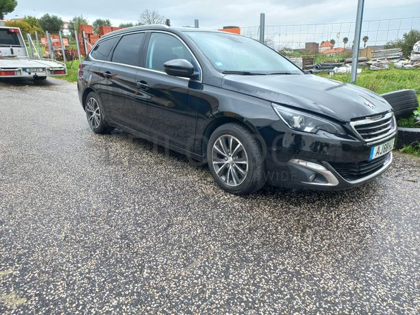 Peugeot 308 · Ano 2016