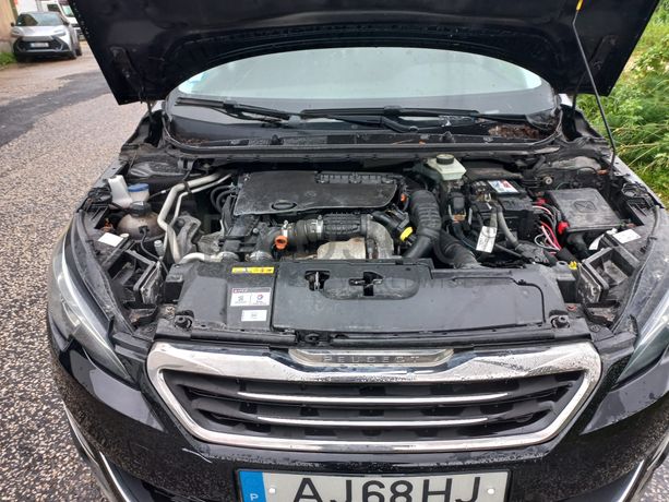 Peugeot 308 · Ano 2016