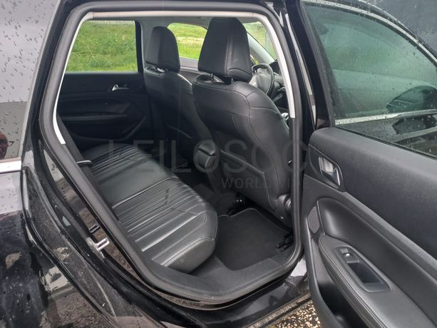 Peugeot 308 · Ano 2016