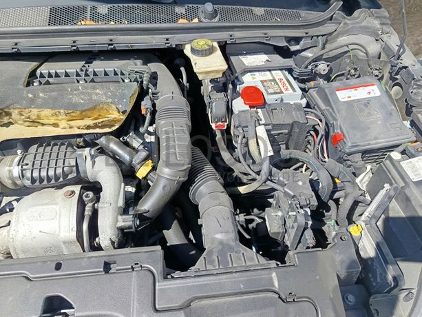 Peugeot 308 · Ano 2014