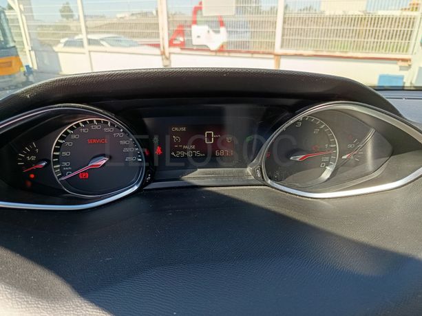 Peugeot 308 · Ano 2014