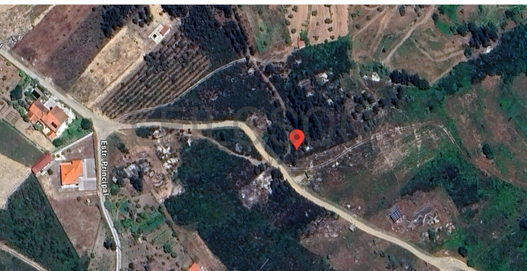 Terreno com 1.000 m² · Travanca de Lagos, Oliveira do Hospital