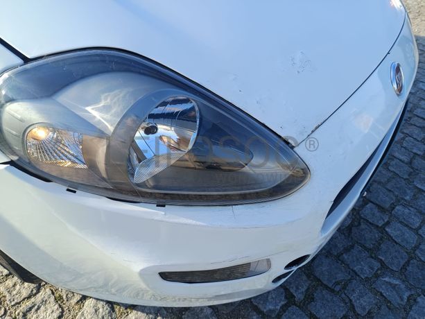 Fiat Punto · Ano 2013