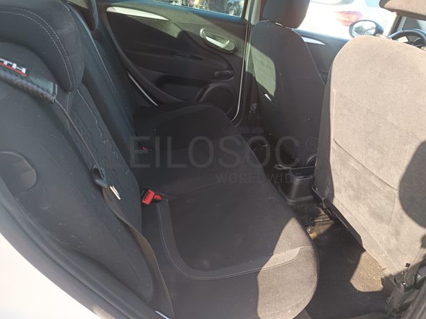 Fiat Punto · Ano 2013