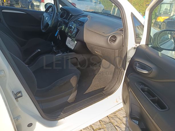 Fiat Punto · Ano 2013