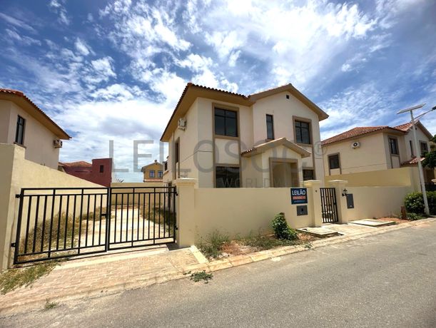 VIVENDA V5 DUPLEX III – Condomínio Austin | CAMAMA