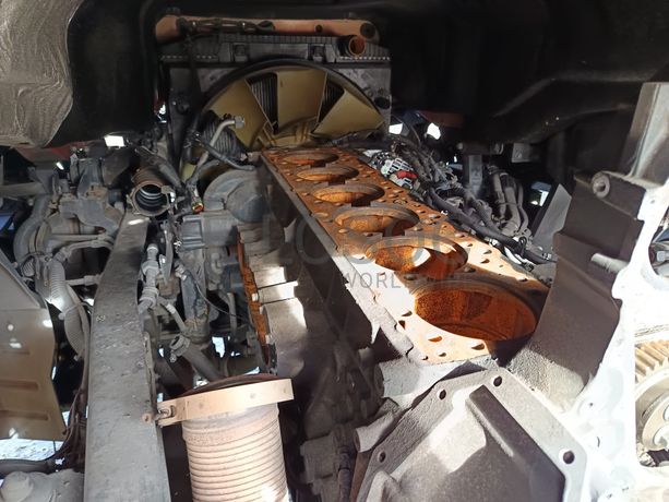 Iveco Stralis 460 · Ano 2017